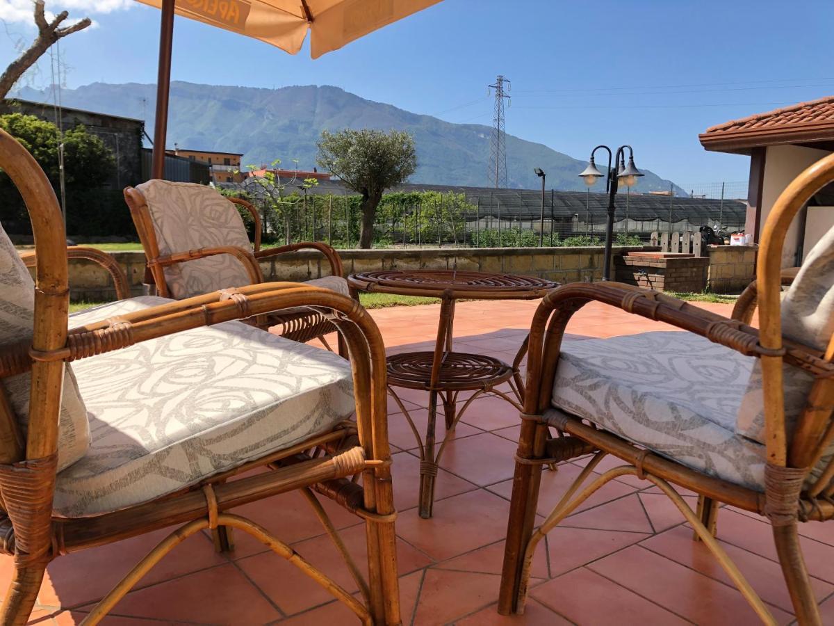 Villa Del Gaudio Rooms & Apartments Castellammare di Stabia Extérieur photo