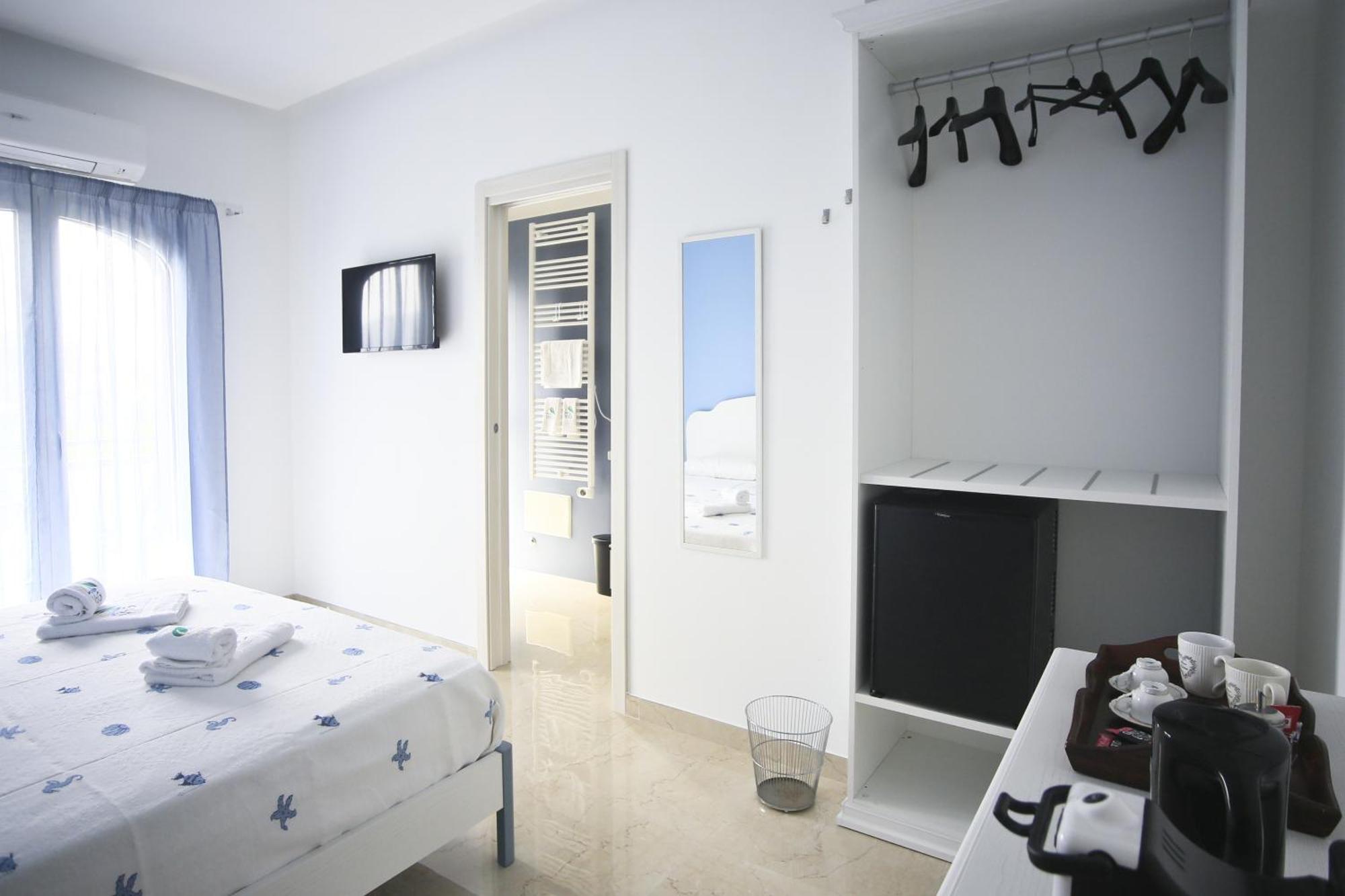 Villa Del Gaudio Rooms & Apartments Castellammare di Stabia Extérieur photo