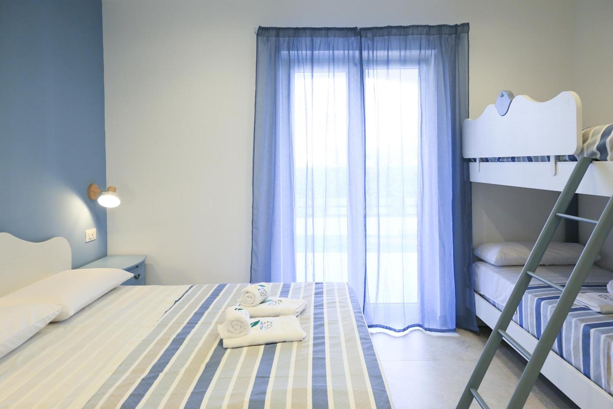 Villa Del Gaudio Rooms & Apartments Castellammare di Stabia Extérieur photo