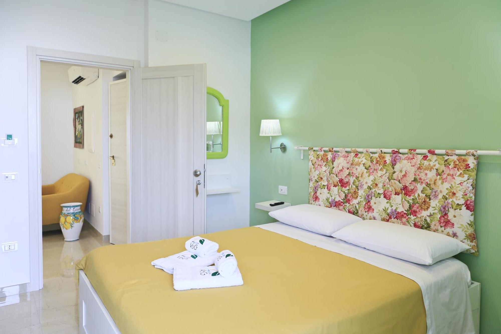 Villa Del Gaudio Rooms & Apartments Castellammare di Stabia Extérieur photo